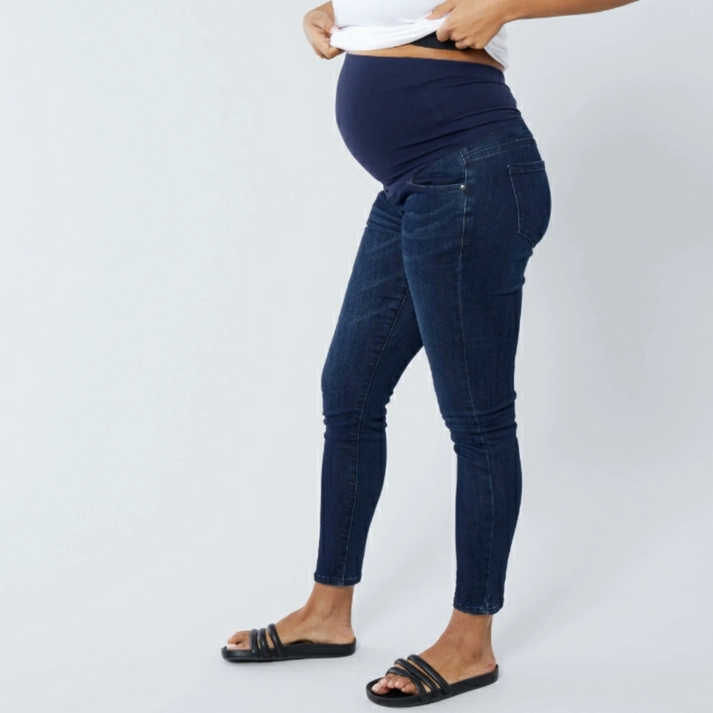 Maternity jeggings sz 6